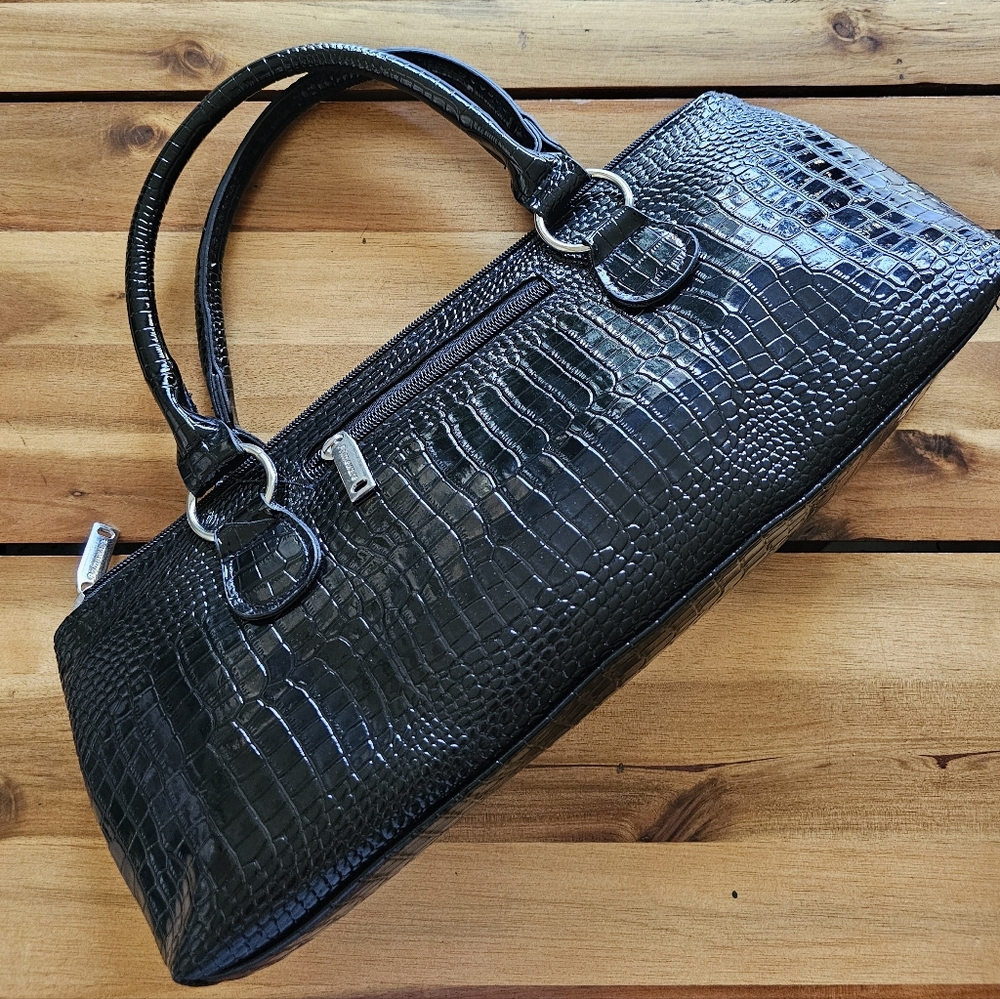 NEW Primeware Black Wine Purse/Clutch with Corkscrew 🍷